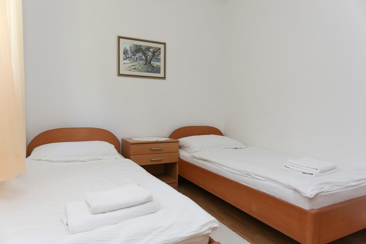 Apartments Laguna 2 Bol Kültér fotó