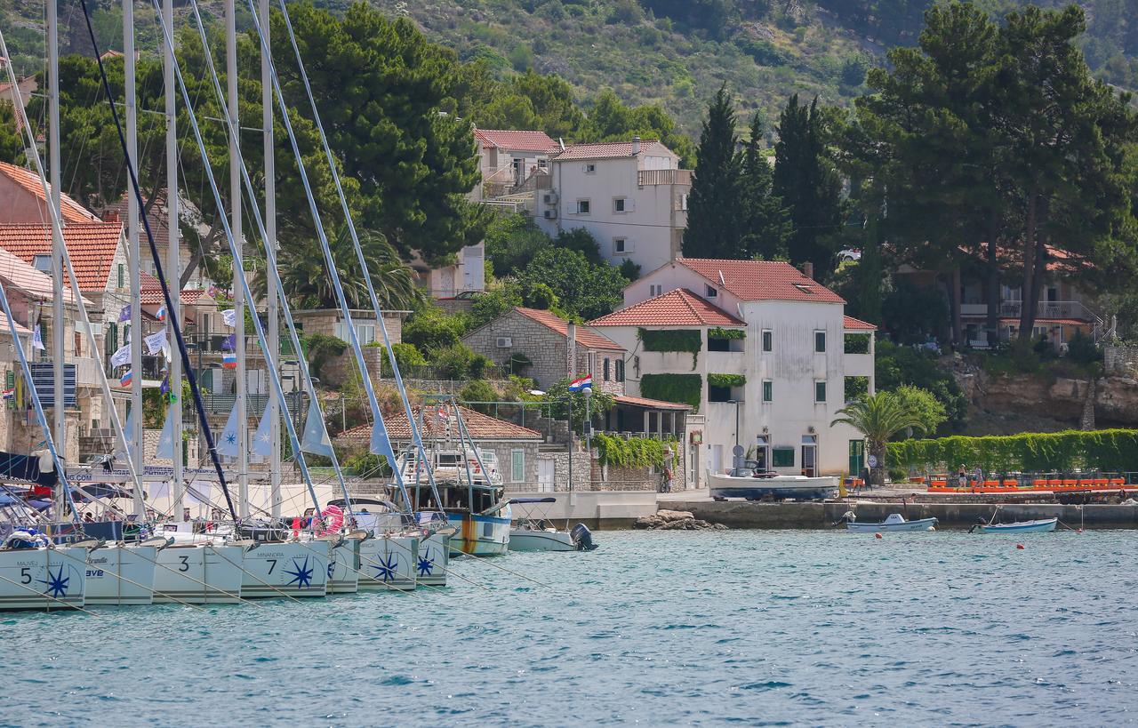 Apartments Laguna 2 Bol Kültér fotó